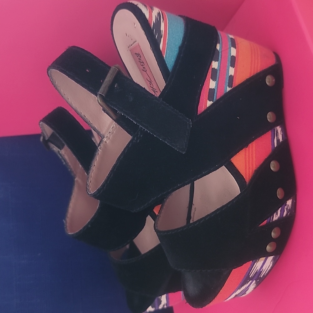 Betsey Johnson Black Suede Wedge Size 7